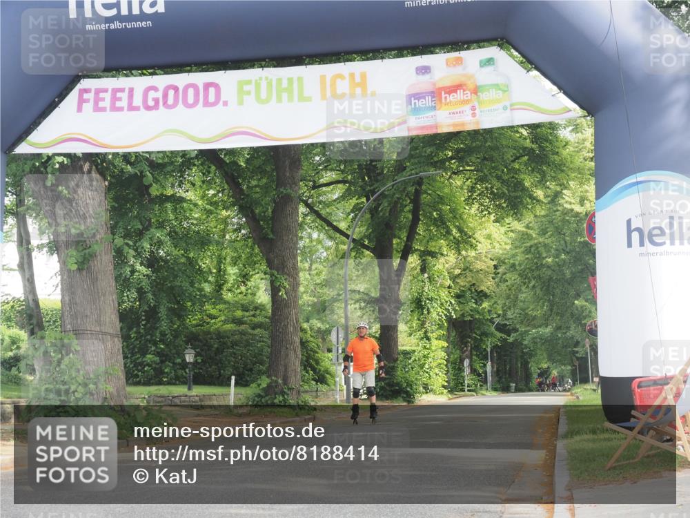 29.06.2025 - hella hamburg halbmarathon KatJ http://msf.ph/oto/8188414 29.06.2025 09:25:57 Zwischen KM18-KM19  meine-sportfotos.de