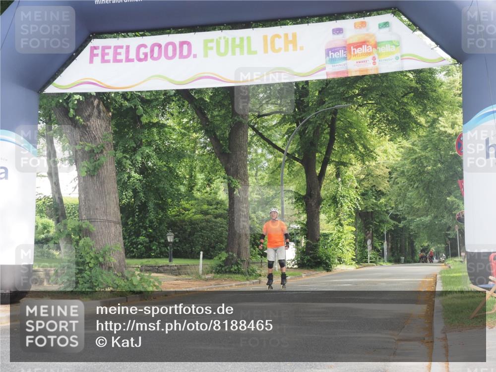 29.06.2025 - hella hamburg halbmarathon KatJ http://msf.ph/oto/8188465 29.06.2025 09:25:57 Zwischen KM18-KM19  meine-sportfotos.de