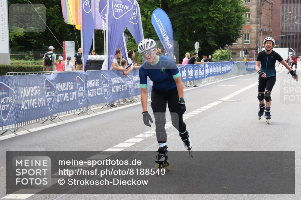 29.06.2025 - hella hamburg halbmarathon Strokosch-Dieckow http://msf.ph/oto/8188549 29.06.2025 09:29:09 Ziel 20020, 20154, 20161 meine-sportfotos.de