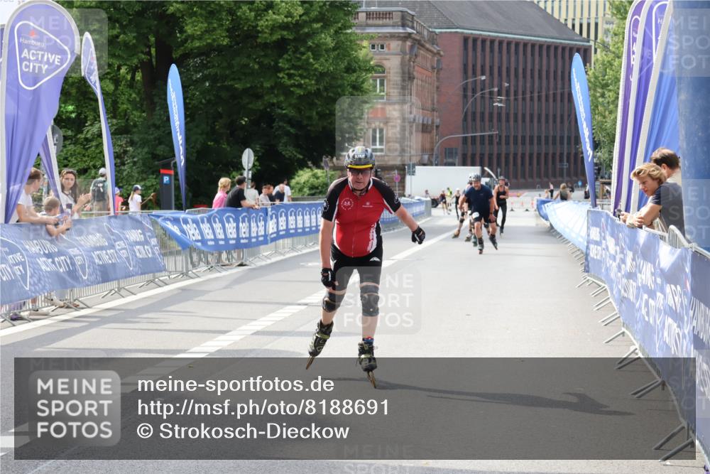 29.06.2025 - hella hamburg halbmarathon Strokosch-Dieckow http://msf.ph/oto/8188691 29.06.2025 09:29:20 Ziel 20020, 20090, 20364, 20369, 20453, 20501 meine-sportfotos.de