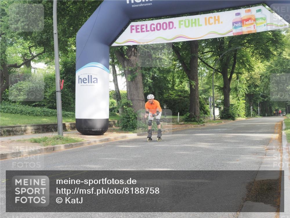 29.06.2025 - hella hamburg halbmarathon KatJ http://msf.ph/oto/8188758 29.06.2025 09:25:59 Zwischen KM18-KM19  meine-sportfotos.de