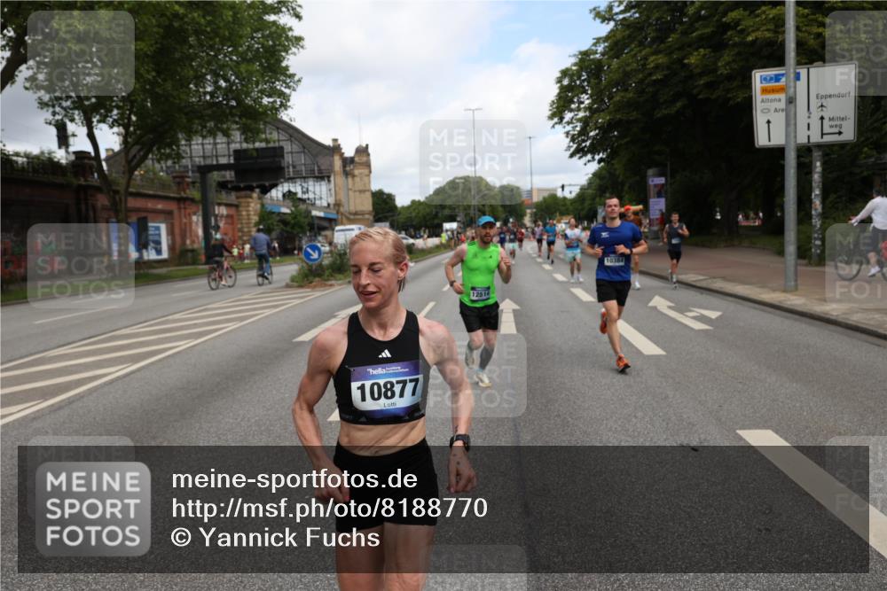29.06.2025 - hella hamburg halbmarathon Yannick Fuchs http://msf.ph/oto/8188770 29.06.2025 10:30:37 20KM 3843, 4062, 6032, 10384, 10477, 10877, 12447, 12462, 12488, 12514, 13252, 13343, 13419, 14789, 14875, 15115, 15161, 15415, 15701, 15959, 16119, 16123, 17329, 17612, 17691, 18259, 18841 meine-sportfotos.de