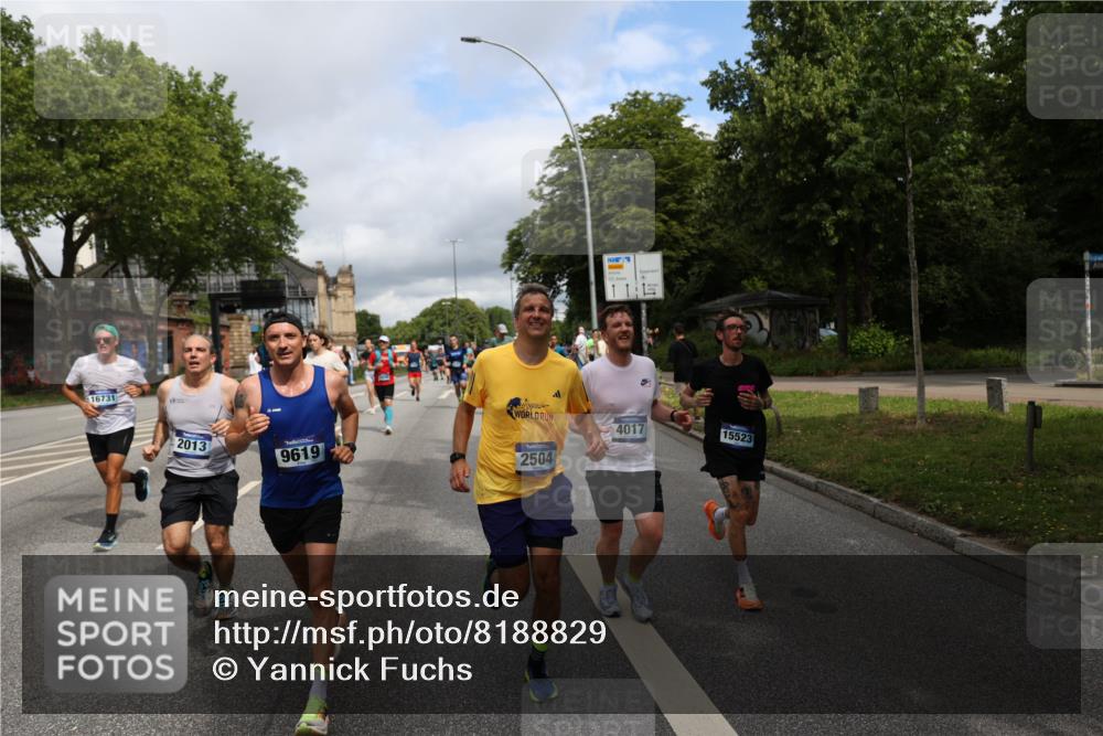 29.06.2025 - hella hamburg halbmarathon Yannick Fuchs http://msf.ph/oto/8188829 29.06.2025 10:43:47 20KM 2013, 2504, 2516, 2706, 2878, 2889, 2937, 3543, 3562, 3692, 4017, 4832, 5460, 5978, 6115, 7100, 7297, 7332, 7657, 8112, 8437, 8454, 8813, 9126, 9200, 9463, 9491, 9551, 9597, 9619, 9695, 9723, 9924, 9965, 10189, 11339, 11819, 11977, 12035, 12271, 12670, 13159, 13688, 13690, 13976, 14526, 14838, 15519, 15523, 15966, 16114, 16653, 16731, 16738, 16843, 16877, 16891, 17001, 17753, 17908, 18058, 18350, 18842, 18926, 18960, 19109 meine-sportfotos.de