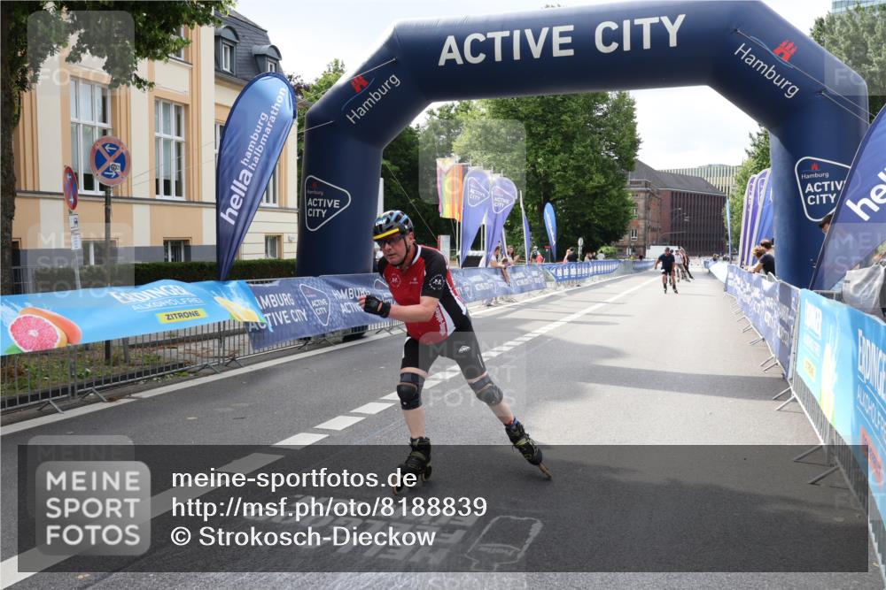 29.06.2025 - hella hamburg halbmarathon Strokosch-Dieckow http://msf.ph/oto/8188839 29.06.2025 09:29:22 Ziel 20020, 20090, 20364, 20369, 20453, 20501 meine-sportfotos.de