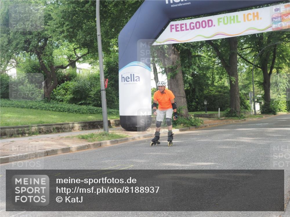 29.06.2025 - hella hamburg halbmarathon KatJ http://msf.ph/oto/8188937 29.06.2025 09:26:00 Zwischen KM18-KM19  meine-sportfotos.de