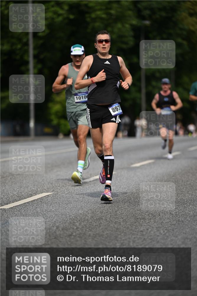 29.06.2025 - hella hamburg halbmarathon Dr. Thomas Lammeyer http://msf.ph/oto/8189079 29.06.2025 09:47:32 Kennedybrücke 1065, 1122, 3075, 3968, 5308, 5344, 7231, 7349, 7793, 8975, 9047, 9079, 10106, 10173, 10790 meine-sportfotos.de