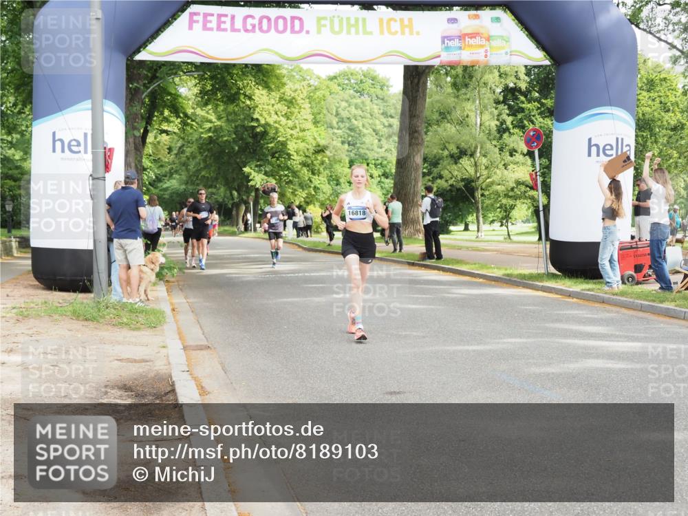 29.06.2025 - hella hamburg halbmarathon MichiJ http://msf.ph/oto/8189103 29.06.2025 10:19:27 Zwischen KM18-KM19 16818 meine-sportfotos.de