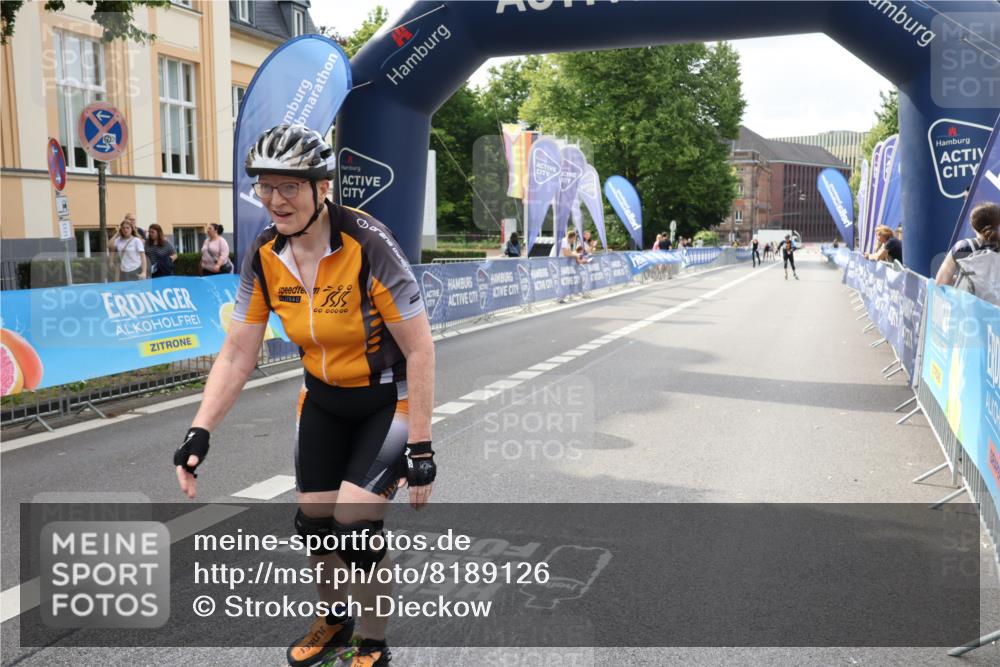 29.06.2025 - hella hamburg halbmarathon Strokosch-Dieckow http://msf.ph/oto/8189126 29.06.2025 09:29:32 Ziel 20090, 20115, 20453, 20501, 20502 meine-sportfotos.de