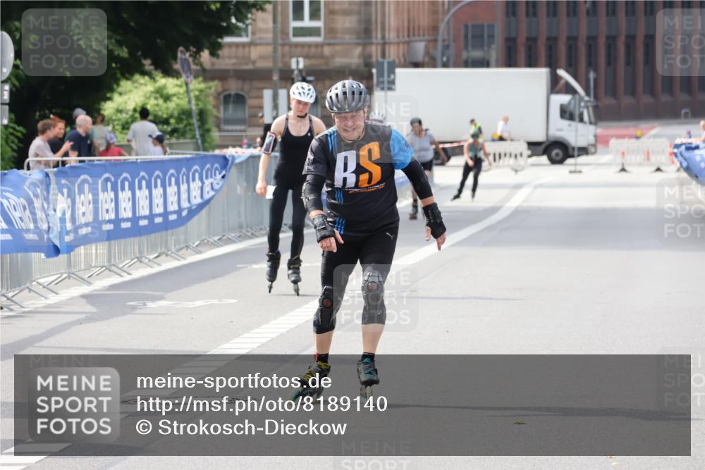 29.06.2025 - hella hamburg halbmarathon Strokosch-Dieckow http://msf.ph/oto/8189140 29.06.2025 09:29:36 Ziel 20115, 20502, 20525 meine-sportfotos.de