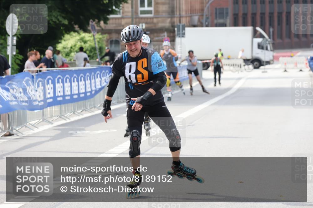 29.06.2025 - hella hamburg halbmarathon Strokosch-Dieckow http://msf.ph/oto/8189152 29.06.2025 09:29:37 Ziel 20115, 20502, 20525 meine-sportfotos.de