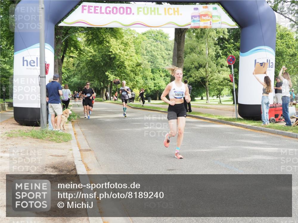 29.06.2025 - hella hamburg halbmarathon MichiJ http://msf.ph/oto/8189240 29.06.2025 10:19:28 Zwischen KM18-KM19 16818 meine-sportfotos.de