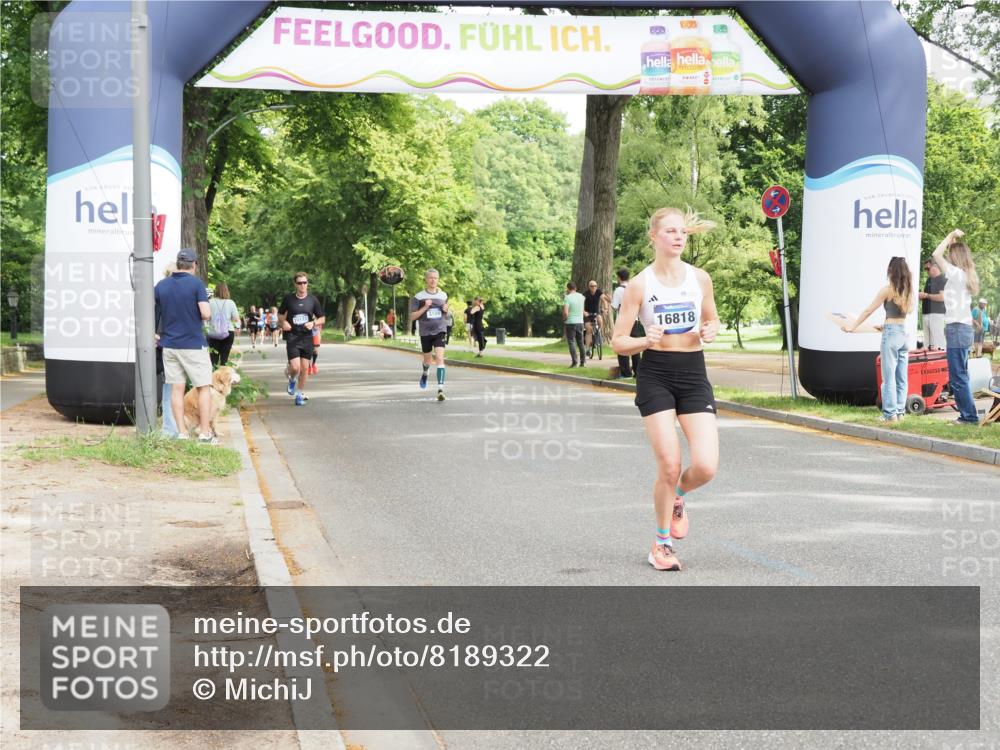 29.06.2025 - hella hamburg halbmarathon MichiJ http://msf.ph/oto/8189322 29.06.2025 10:19:28 Zwischen KM18-KM19 16818 meine-sportfotos.de