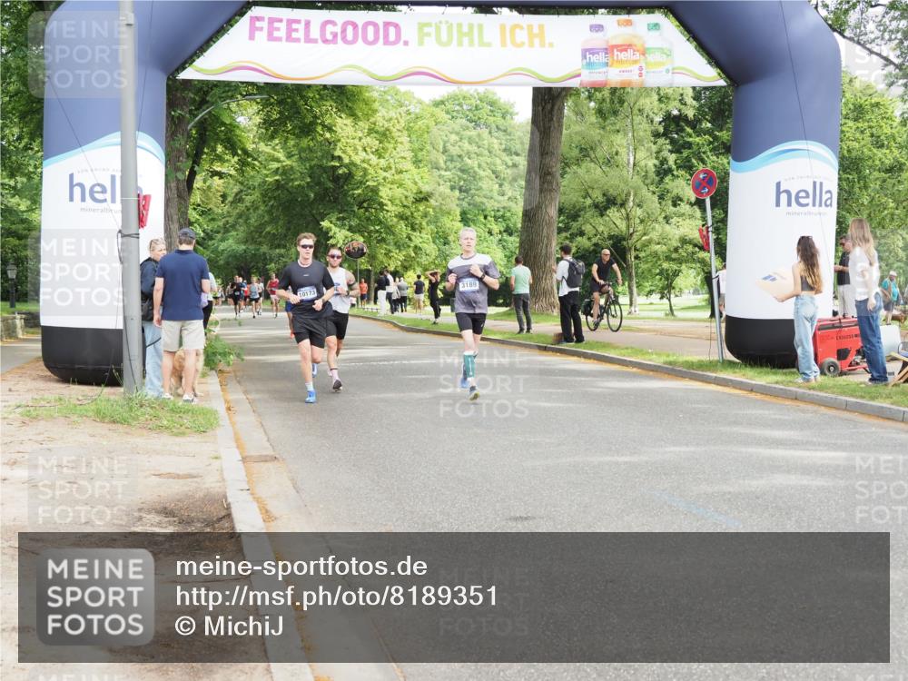 29.06.2025 - hella hamburg halbmarathon MichiJ http://msf.ph/oto/8189351 29.06.2025 10:19:30 Zwischen KM18-KM19 3189, 16818 meine-sportfotos.de