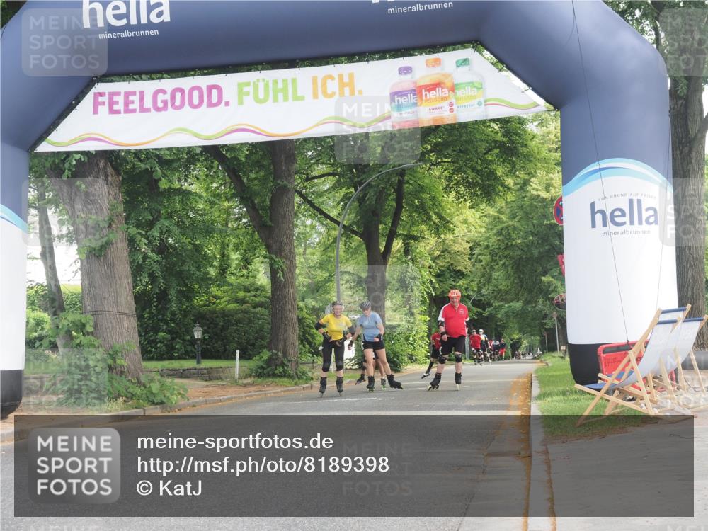29.06.2025 - hella hamburg halbmarathon KatJ http://msf.ph/oto/8189398 29.06.2025 09:26:19 Zwischen KM18-KM19  meine-sportfotos.de