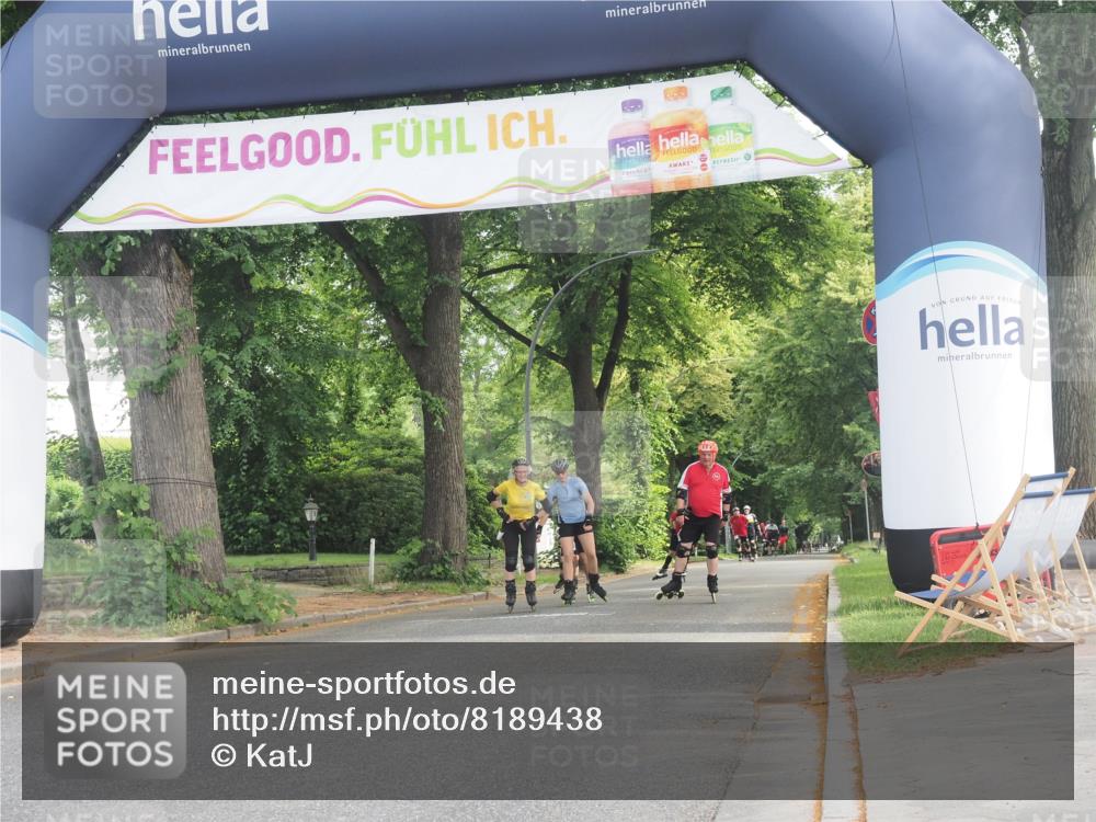 29.06.2025 - hella hamburg halbmarathon KatJ http://msf.ph/oto/8189438 29.06.2025 09:26:19 Zwischen KM18-KM19  meine-sportfotos.de
