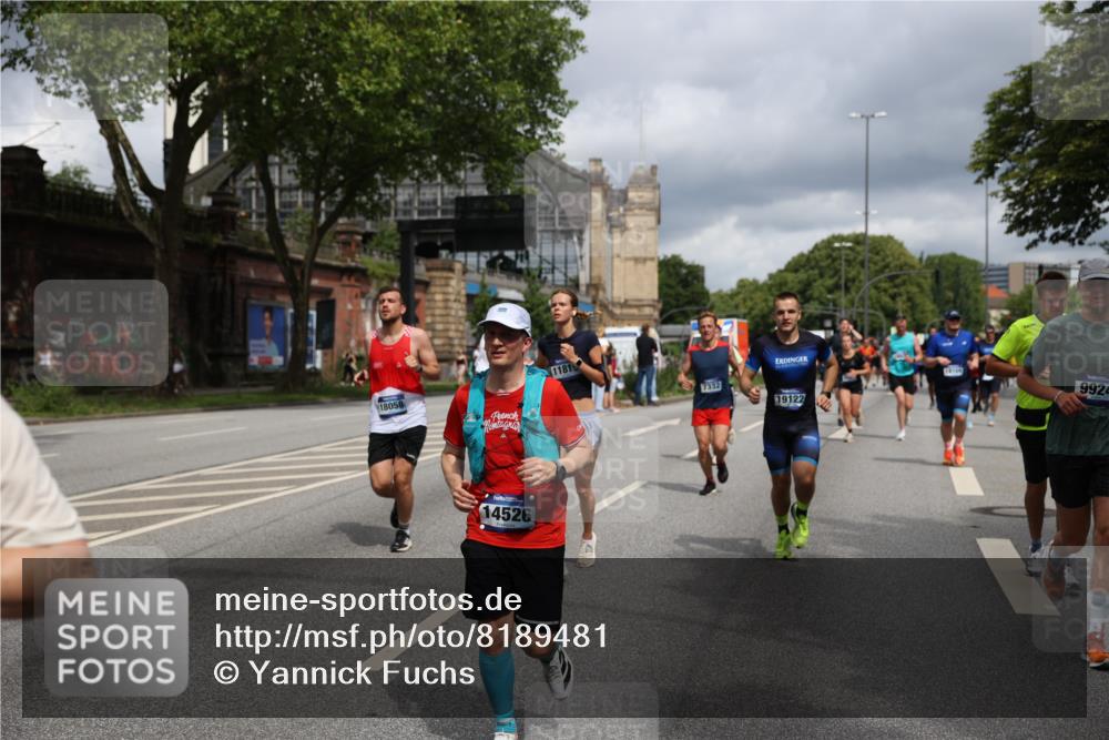 29.06.2025 - hella hamburg halbmarathon Yannick Fuchs http://msf.ph/oto/8189481 29.06.2025 10:43:49 20KM 2013, 2504, 2516, 2878, 2889, 2937, 3414, 3543, 3562, 3692, 4017, 4832, 5460, 5978, 6115, 7100, 7332, 7657, 8112, 8437, 8454, 8813, 9126, 9200, 9463, 9491, 9551, 9597, 9619, 9723, 9924, 9965, 10189, 11339, 11819, 11977, 12035, 12271, 12670, 13159, 13225, 13690, 13976, 14526, 14838, 15519, 15523, 15966, 16114, 16653, 16731, 16738, 16843, 16877, 16891, 17001, 17753, 17908, 18058, 18350, 18926, 18960, 19109 meine-sportfotos.de