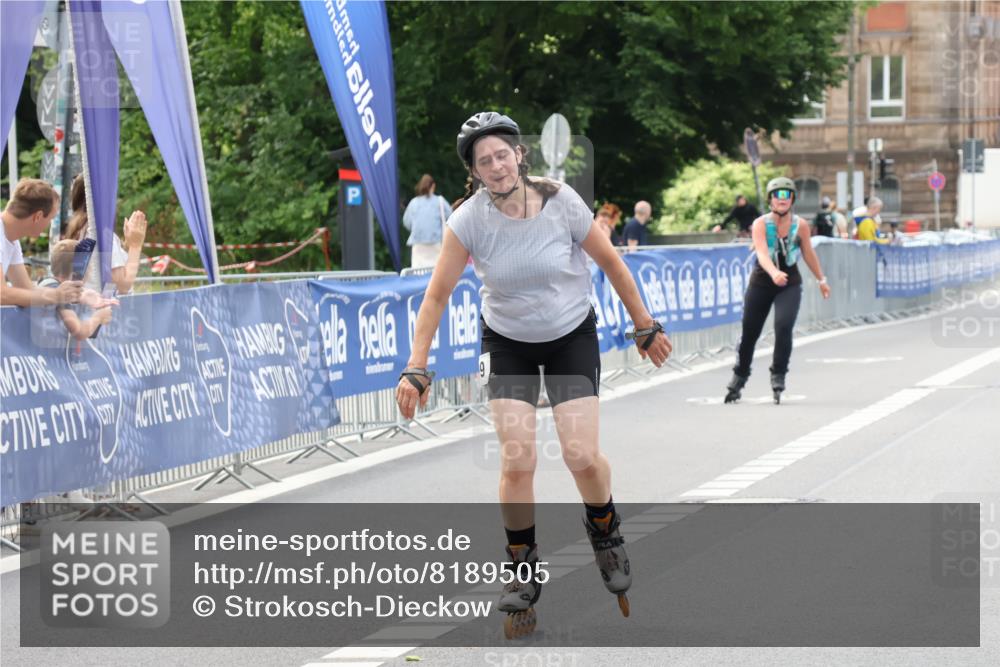 29.06.2025 - hella hamburg halbmarathon Strokosch-Dieckow http://msf.ph/oto/8189505 29.06.2025 09:29:51 Ziel 20028, 20089 meine-sportfotos.de