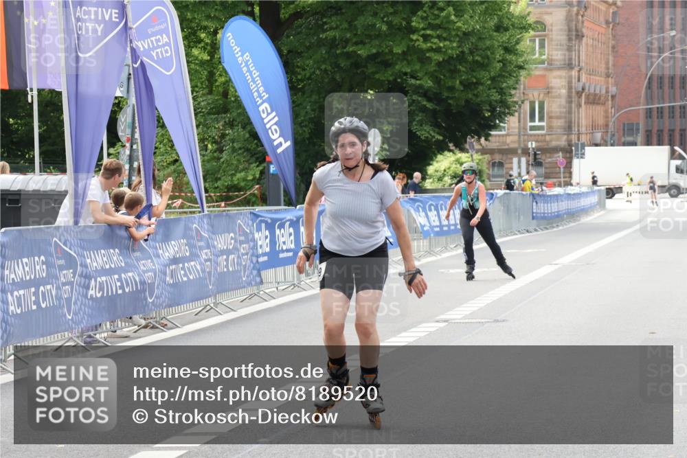 29.06.2025 - hella hamburg halbmarathon Strokosch-Dieckow http://msf.ph/oto/8189520 29.06.2025 09:29:52 Ziel 20028, 20089 meine-sportfotos.de