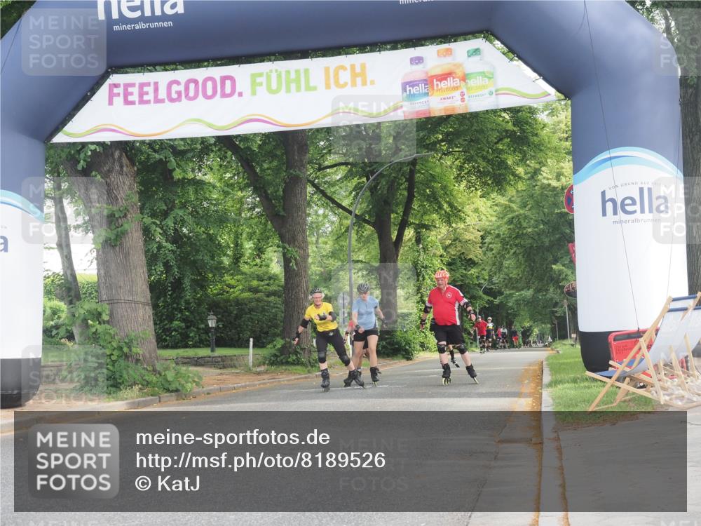 29.06.2025 - hella hamburg halbmarathon KatJ http://msf.ph/oto/8189526 29.06.2025 09:26:20 Zwischen KM18-KM19  meine-sportfotos.de