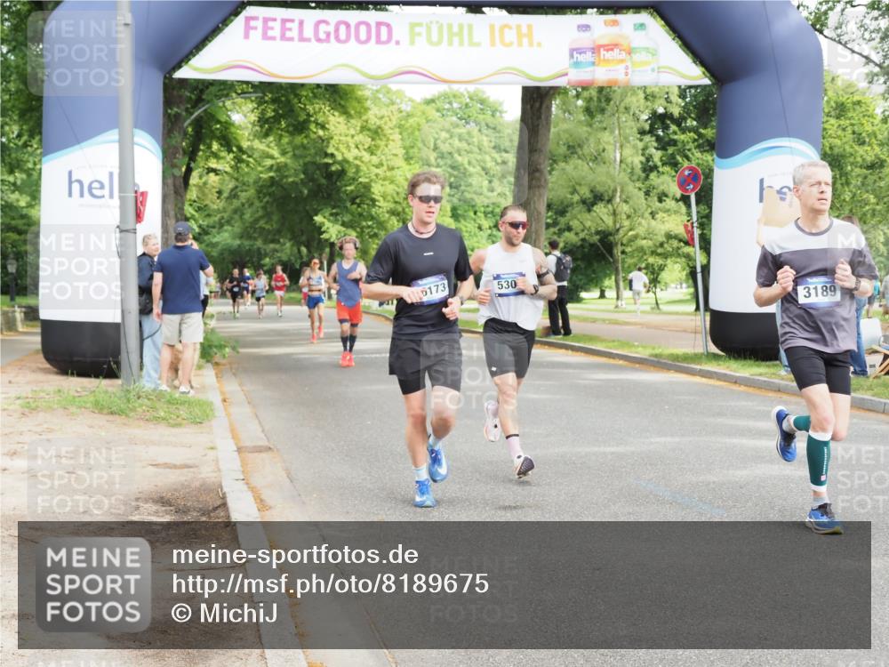 29.06.2025 - hella hamburg halbmarathon MichiJ http://msf.ph/oto/8189675 29.06.2025 10:19:32 Zwischen KM18-KM19 3189, 5308, 10173, 16818 meine-sportfotos.de