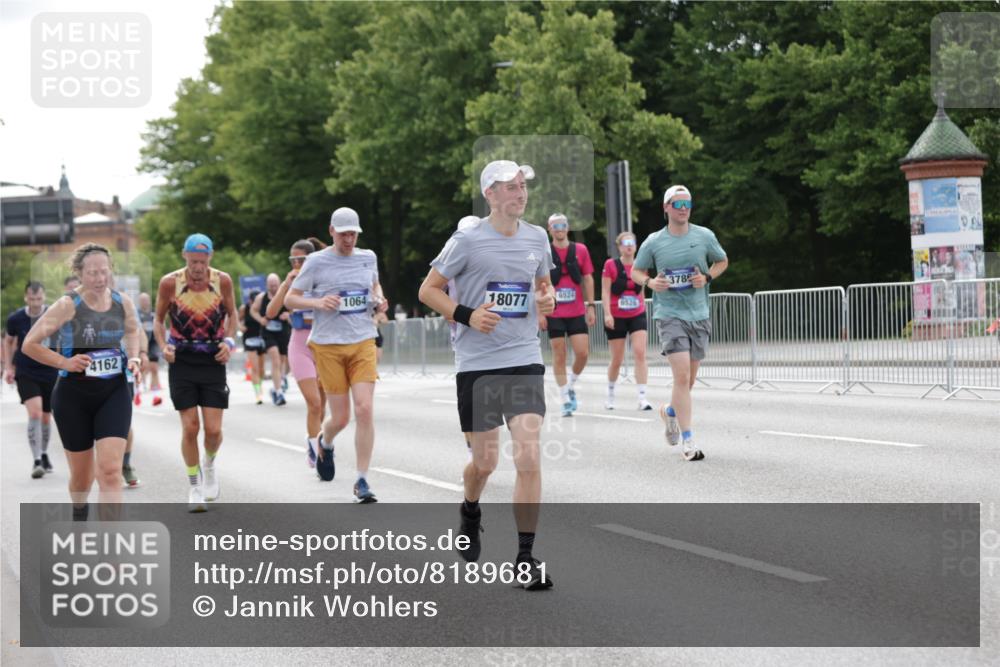 29.06.2025 - hella hamburg halbmarathon Jannik Wohlers http://msf.ph/oto/8189681 29.06.2025 10:24:00 Lombardsbrücke 1005, 1009, 1064, 2132, 2477, 3285, 3421, 3786, 4162, 4464, 4684, 4719, 6478, 6524, 6526, 7528, 7975, 8167, 8297, 9063, 12210, 13111, 13113, 13380, 13573, 13638, 13711, 14143, 14824, 16345, 16861, 17559, 17560, 18077, 18109, 18132, 19080 meine-sportfotos.de