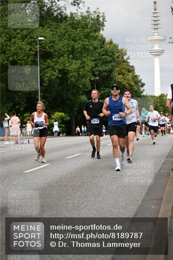 29.06.2025 - hella hamburg halbmarathon Dr. Thomas Lammeyer http://msf.ph/oto/8189787 29.06.2025 10:11:00 Kennedybrücke 1245, 4502, 4550, 5951, 6314, 6572, 6664, 8960, 9560, 10212, 10297, 10736 meine-sportfotos.de