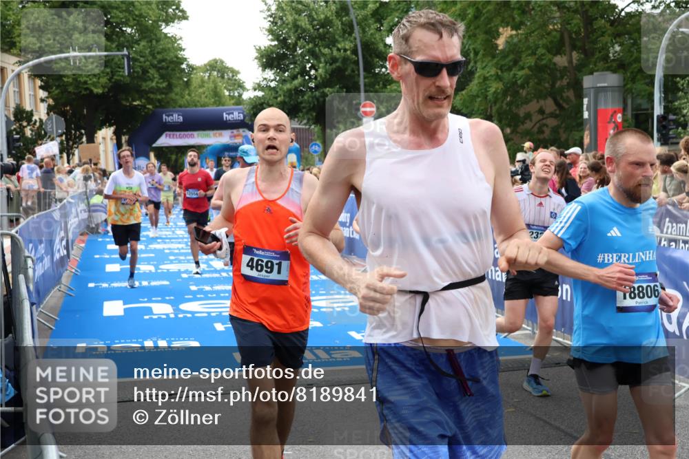29.06.2025 - hella hamburg halbmarathon Zöllner http://msf.ph/oto/8189841 29.06.2025 10:44:34 Ziel 1057, 1468, 2365, 2402, 3305, 4310, 4691, 5476, 6495, 7322, 7710, 8928, 12327, 12554, 14464, 14667, 15862, 17097, 17729, 18539, 18765 meine-sportfotos.de