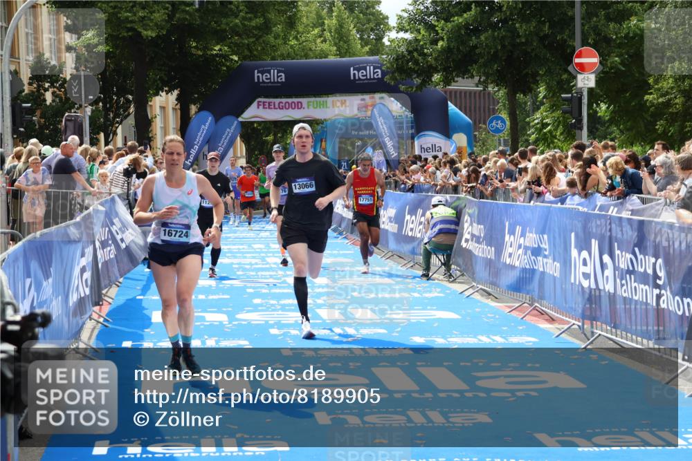 29.06.2025 - hella hamburg halbmarathon Zöllner http://msf.ph/oto/8189905 29.06.2025 10:34:11 Ziel 7884, 9376, 11019, 11202, 13066, 14448, 16724, 17751 meine-sportfotos.de