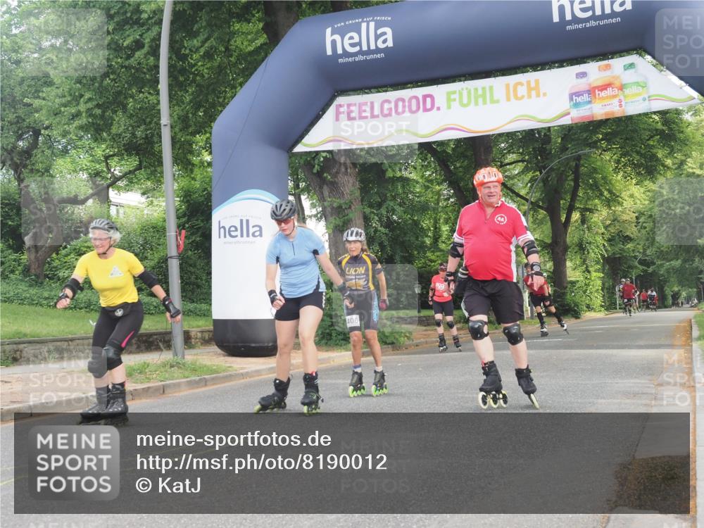 29.06.2025 - hella hamburg halbmarathon KatJ http://msf.ph/oto/8190012 29.06.2025 09:26:22 Zwischen KM18-KM19  meine-sportfotos.de