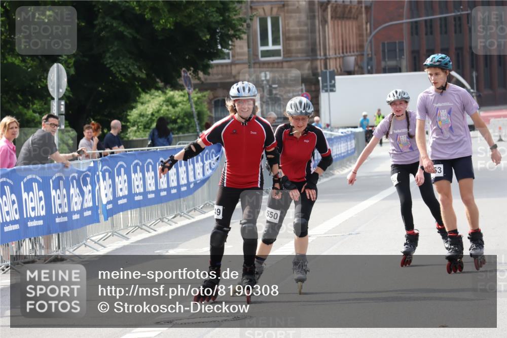 29.06.2025 - hella hamburg halbmarathon Strokosch-Dieckow http://msf.ph/oto/8190308 29.06.2025 09:30:44 Ziel 20152, 20153, 20549, 20550 meine-sportfotos.de
