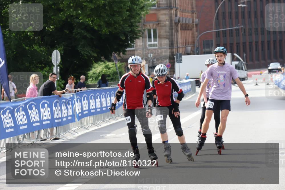 29.06.2025 - hella hamburg halbmarathon Strokosch-Dieckow http://msf.ph/oto/8190322 29.06.2025 09:30:45 Ziel 20152, 20153, 20549, 20550 meine-sportfotos.de