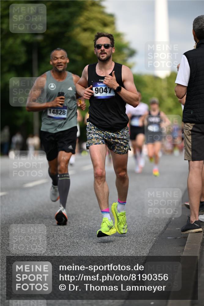29.06.2025 - hella hamburg halbmarathon Dr. Thomas Lammeyer http://msf.ph/oto/8190356 29.06.2025 09:47:36 Kennedybrücke 1065, 1122, 2879, 3075, 3968, 4678, 5308, 5344, 7231, 7349, 7793, 8975, 9047, 10106, 10173, 10790 meine-sportfotos.de