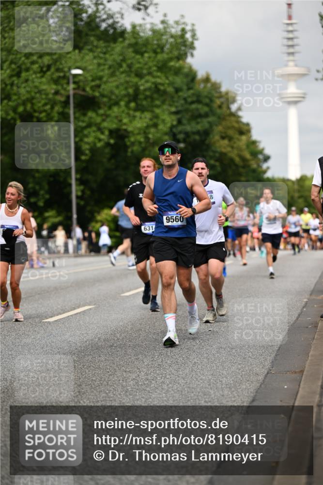 29.06.2025 - hella hamburg halbmarathon Dr. Thomas Lammeyer http://msf.ph/oto/8190415 29.06.2025 10:11:01 Kennedybrücke 1245, 4502, 4550, 5951, 6314, 6572, 6664, 8960, 9560, 10212, 10297 meine-sportfotos.de