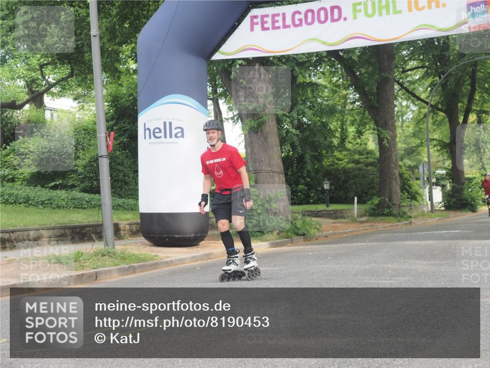 29.06.2025 - hella hamburg halbmarathon KatJ http://msf.ph/oto/8190453 29.06.2025 09:26:24 Zwischen KM18-KM19  meine-sportfotos.de