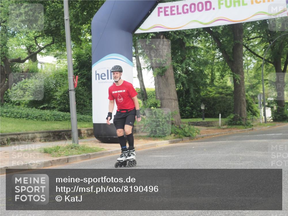29.06.2025 - hella hamburg halbmarathon KatJ http://msf.ph/oto/8190496 29.06.2025 09:26:25 Zwischen KM18-KM19  meine-sportfotos.de