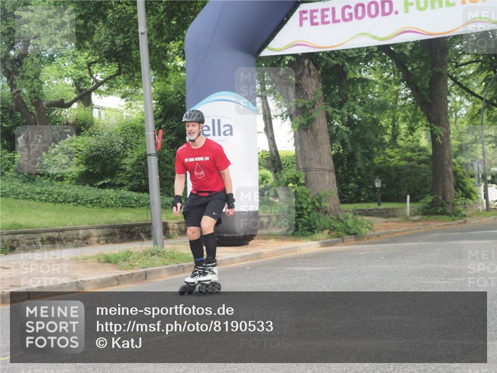 29.06.2025 - hella hamburg halbmarathon KatJ http://msf.ph/oto/8190533 29.06.2025 09:26:25 Zwischen KM18-KM19  meine-sportfotos.de