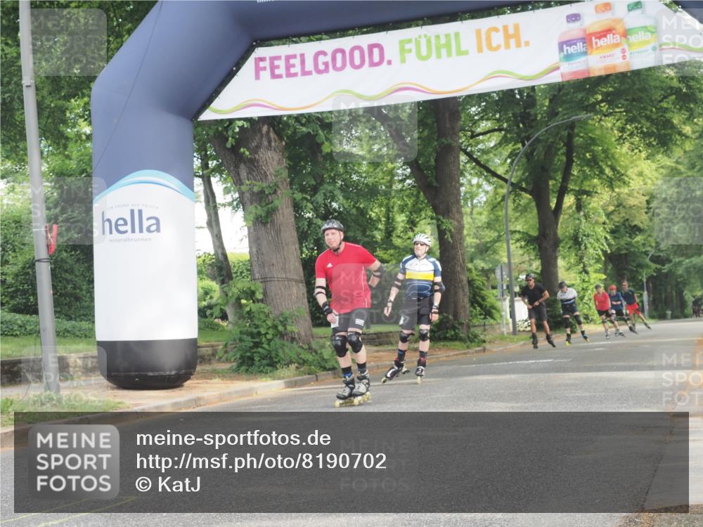 29.06.2025 - hella hamburg halbmarathon KatJ http://msf.ph/oto/8190702 29.06.2025 09:26:29 Zwischen KM18-KM19  meine-sportfotos.de