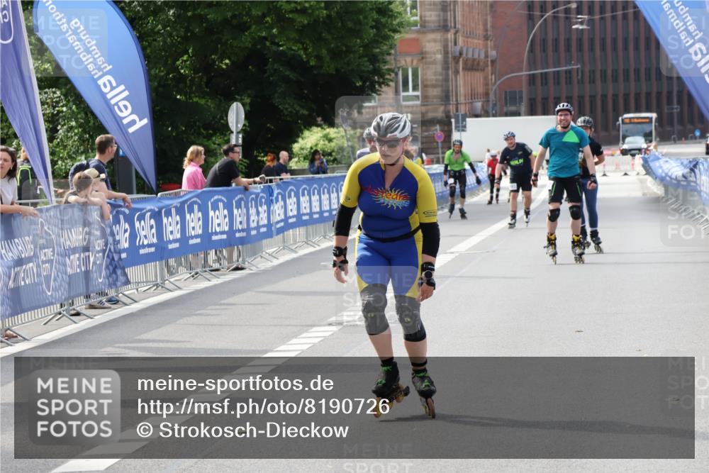 29.06.2025 - hella hamburg halbmarathon Strokosch-Dieckow http://msf.ph/oto/8190726 29.06.2025 09:31:33 Ziel 20021, 20038, 20060, 20062, 20183, 20260, 20363 meine-sportfotos.de