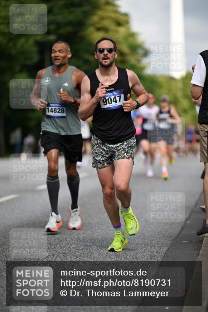 29.06.2025 - hella hamburg halbmarathon Dr. Thomas Lammeyer http://msf.ph/oto/8190731 29.06.2025 09:47:36 Kennedybrücke 1065, 1122, 2879, 3075, 3968, 4678, 5308, 5344, 7231, 7349, 7793, 8975, 9047, 10106, 10173, 10790 meine-sportfotos.de