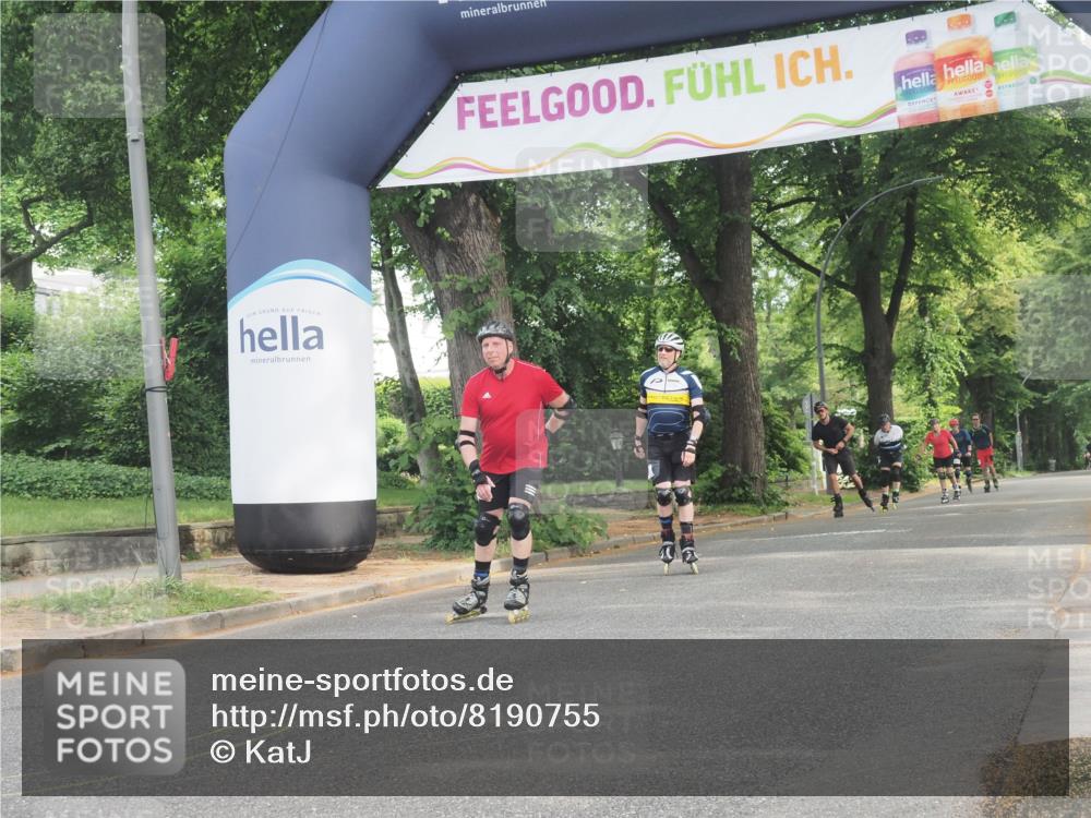 29.06.2025 - hella hamburg halbmarathon KatJ http://msf.ph/oto/8190755 29.06.2025 09:26:29 Zwischen KM18-KM19  meine-sportfotos.de