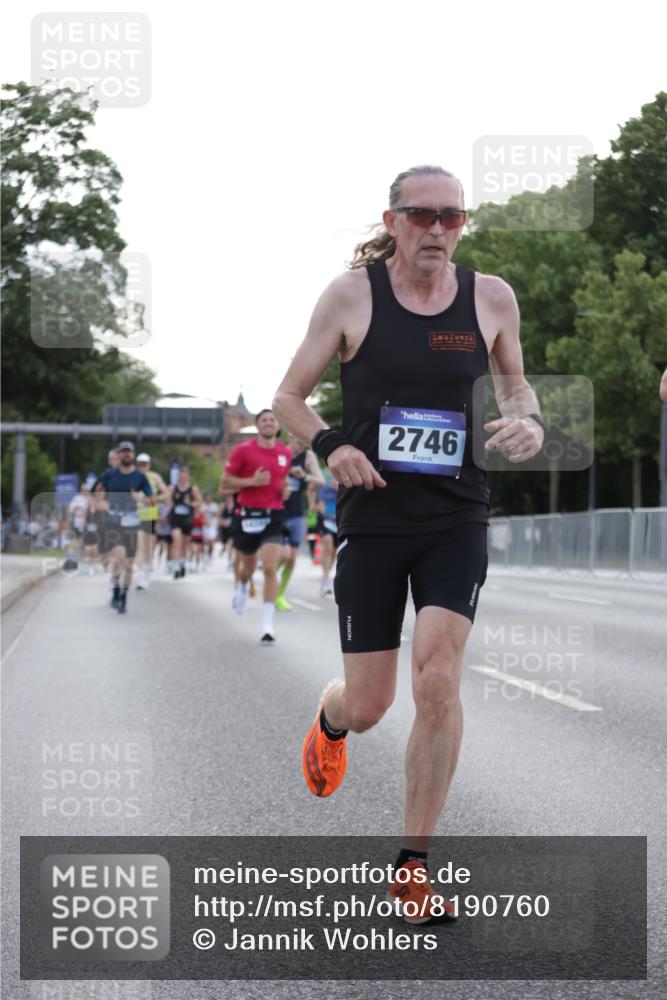 29.06.2025 - hella hamburg halbmarathon Jannik Wohlers http://msf.ph/oto/8190760 29.06.2025 09:44:45 Lombardsbrücke 1758, 1827, 2746, 3201, 5269, 6619, 6781, 9381, 10486, 10848, 11169, 12049, 12595, 12900, 14140, 14164, 14289, 15672, 15883, 16157, 16711, 16713, 16818, 17374, 17428, 17488, 18737, 18837, 18871, 18874, 19142 meine-sportfotos.de