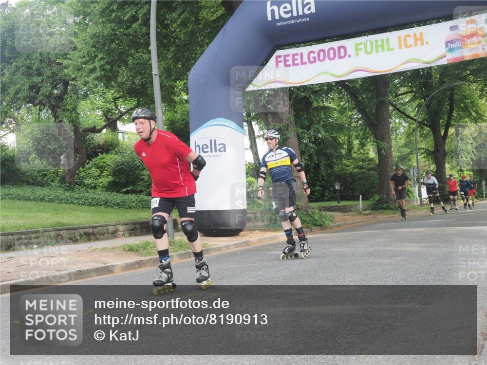 29.06.2025 - hella hamburg halbmarathon KatJ http://msf.ph/oto/8190913 29.06.2025 09:26:30 Zwischen KM18-KM19  meine-sportfotos.de
