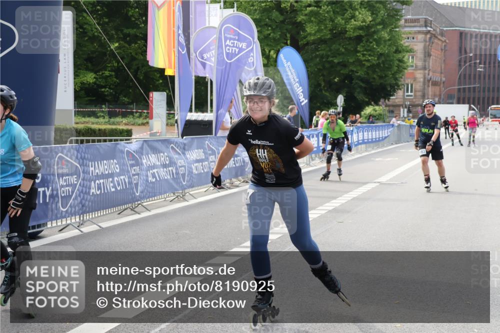 29.06.2025 - hella hamburg halbmarathon Strokosch-Dieckow http://msf.ph/oto/8190925 29.06.2025 09:31:41 Ziel 20008, 20021, 20029, 20060, 20062, 20183, 20363 meine-sportfotos.de