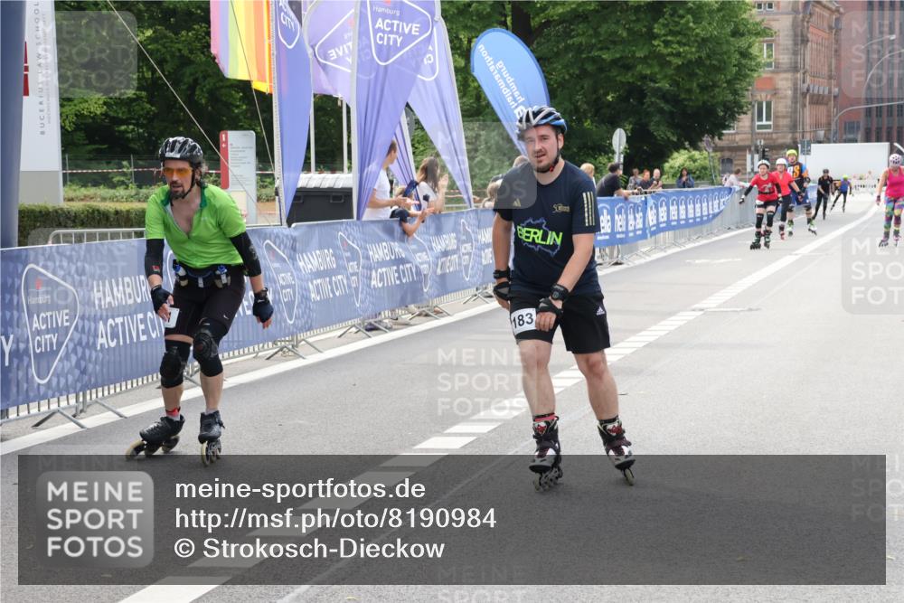 29.06.2025 - hella hamburg halbmarathon Strokosch-Dieckow http://msf.ph/oto/8190984 29.06.2025 09:31:43 Ziel 20008, 20021, 20029, 20060, 20134, 20183 meine-sportfotos.de