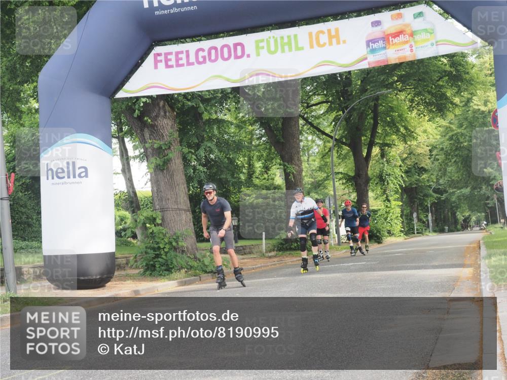 29.06.2025 - hella hamburg halbmarathon KatJ http://msf.ph/oto/8190995 29.06.2025 09:26:31 Zwischen KM18-KM19  meine-sportfotos.de