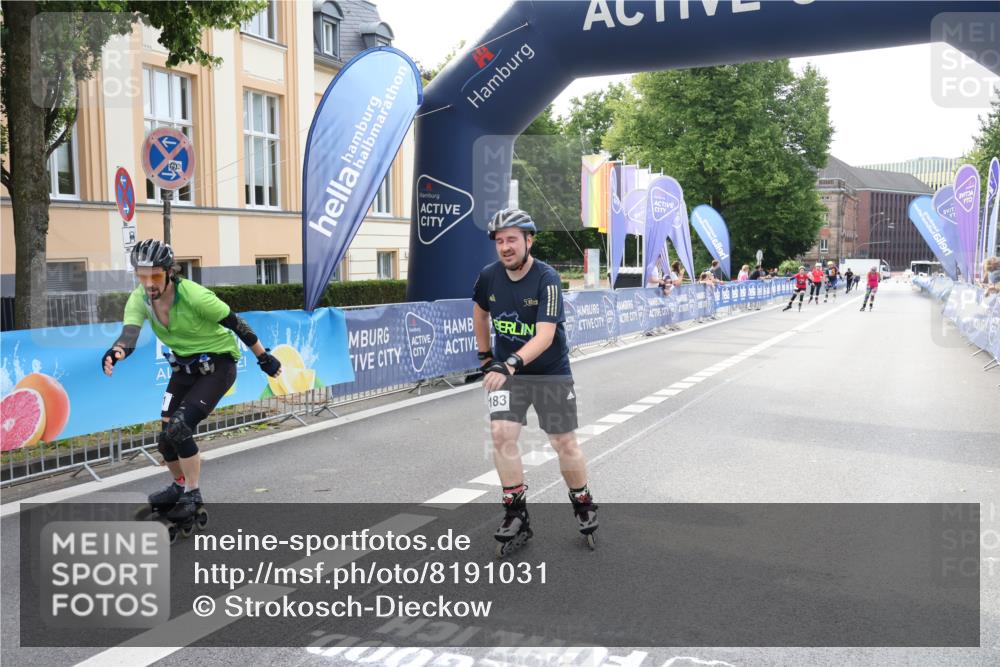 29.06.2025 - hella hamburg halbmarathon Strokosch-Dieckow http://msf.ph/oto/8191031 29.06.2025 09:31:45 Ziel 20008, 20021, 20029, 20134, 20183, 20208 meine-sportfotos.de
