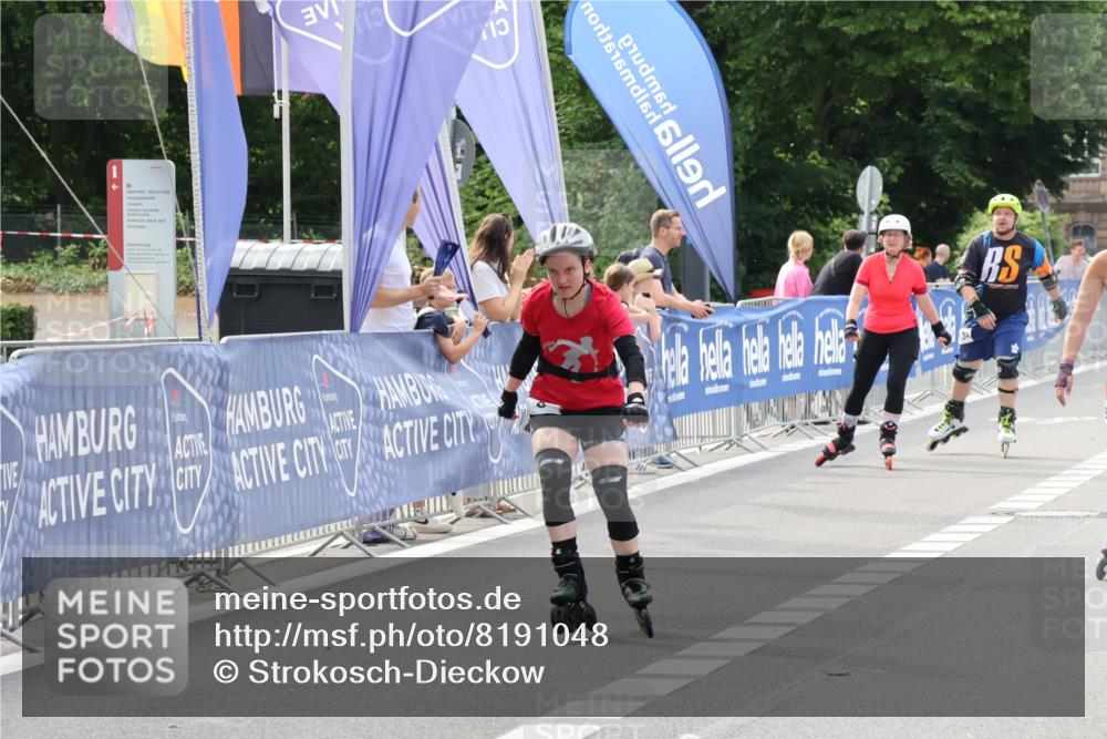 29.06.2025 - hella hamburg halbmarathon Strokosch-Dieckow http://msf.ph/oto/8191048 29.06.2025 09:31:49 Ziel 20008, 20029, 20134, 20208 meine-sportfotos.de