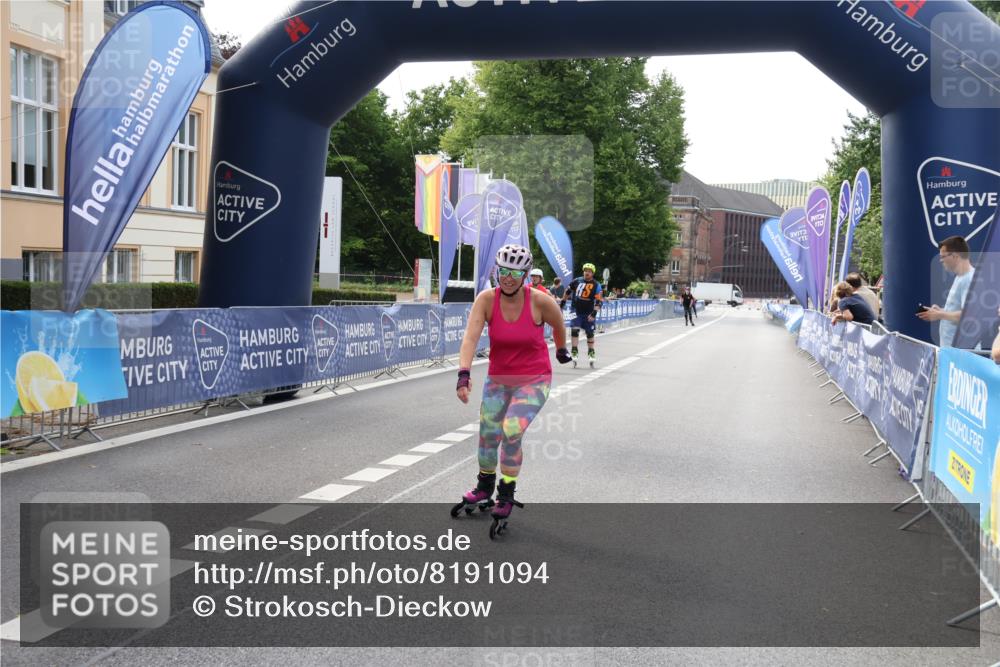 29.06.2025 - hella hamburg halbmarathon Strokosch-Dieckow http://msf.ph/oto/8191094 29.06.2025 09:31:51 Ziel 20008, 20029, 20134, 20208 meine-sportfotos.de