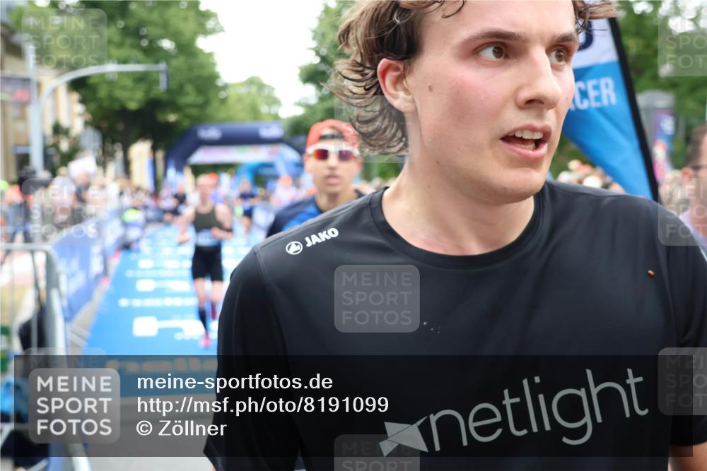 29.06.2025 - hella hamburg halbmarathon Zöllner http://msf.ph/oto/8191099 29.06.2025 10:44:47 Ziel 1941, 2970, 3004, 3785, 4270, 4915, 7325, 10669, 15185, 15233, 16834, 17251, 18437, 18868 meine-sportfotos.de