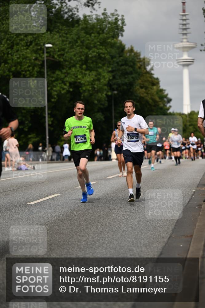 29.06.2025 - hella hamburg halbmarathon Dr. Thomas Lammeyer http://msf.ph/oto/8191155 29.06.2025 10:11:05 Kennedybrücke 1245, 4502, 6314, 6572, 6664, 9560, 10212, 10297, 11394 meine-sportfotos.de